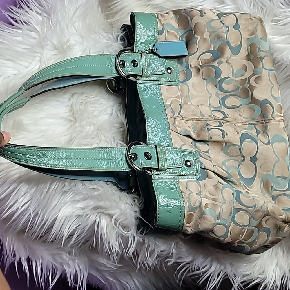 Coach purse - Picture 1 of 16